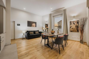 Ariento Deluxe 7, Florence